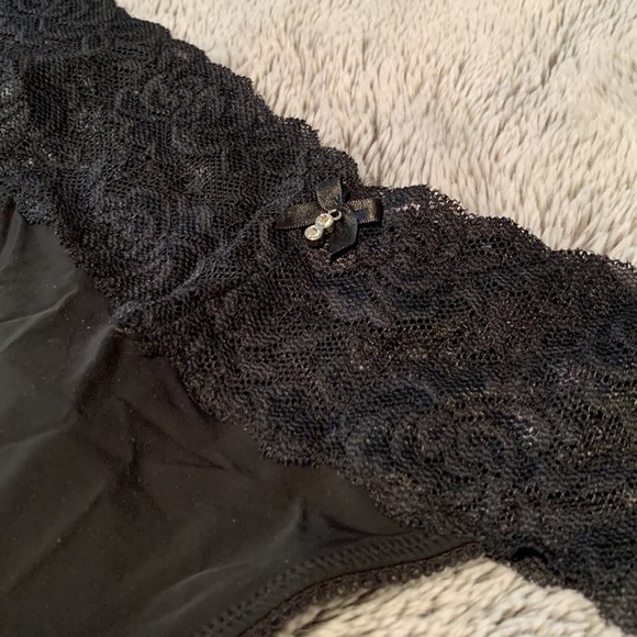 NWT Lot of 5 La Vie En Rose Thongs - Picture 2 of 9